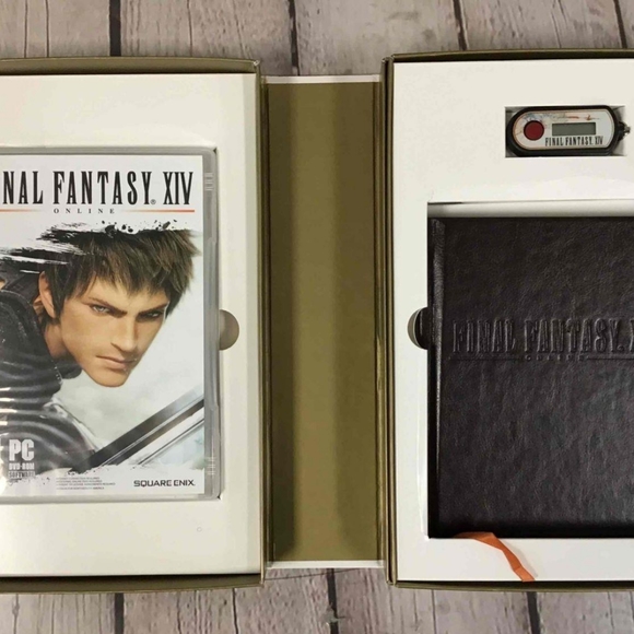 Final Fantasy XIV Online Collectors Edition Complete Set PC Software - Picture 3 of 8